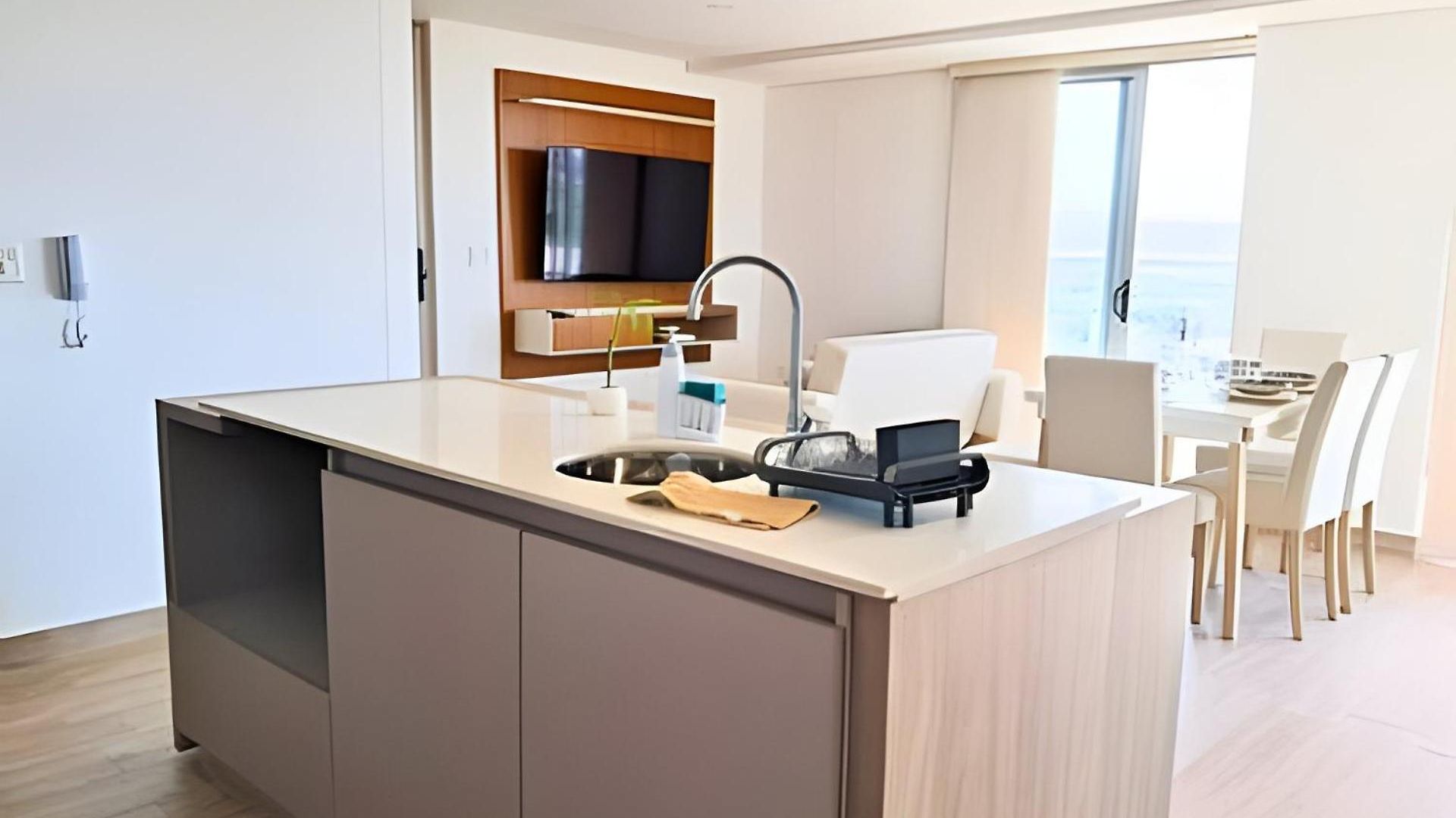 Apartamento Jacuzzi Con Vista Al Mar, 3habitaciones, Cielo Mar *