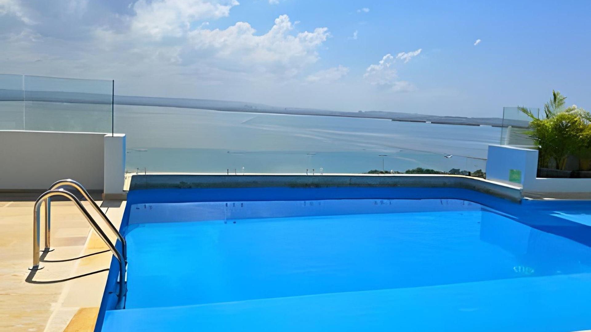 Apartamento Jacuzzi Con Vista Al Mar, 3habitaciones, Cielo Mar