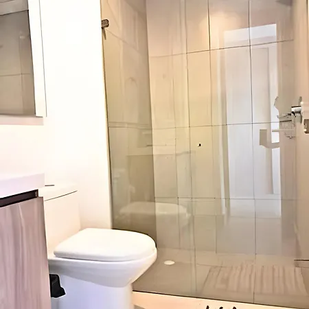 Jacuzzi Con Vista Al Mar, 3habitaciones, Cielo Mar