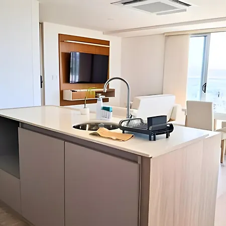 Apartamento Jacuzzi Con Vista Al Mar, 3habitaciones, Cielo Mar *