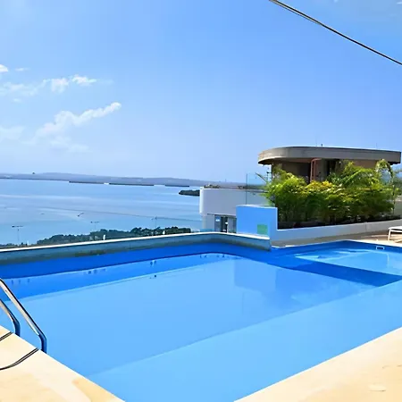 Jacuzzi Con Vista Al Mar, 3habitaciones, Cielo Mar Apartamento *